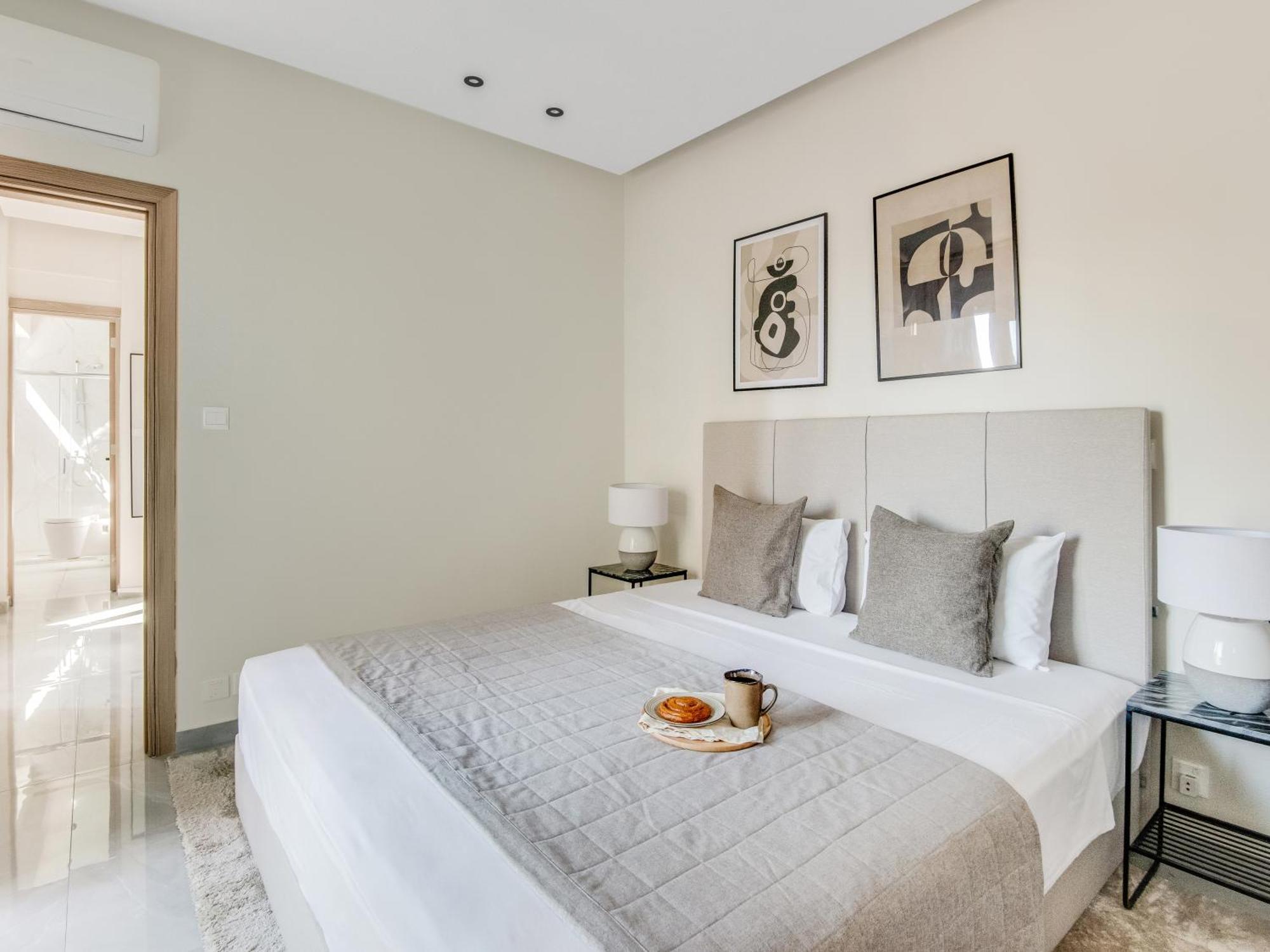 Sanders Crystal Larnaca Room photo